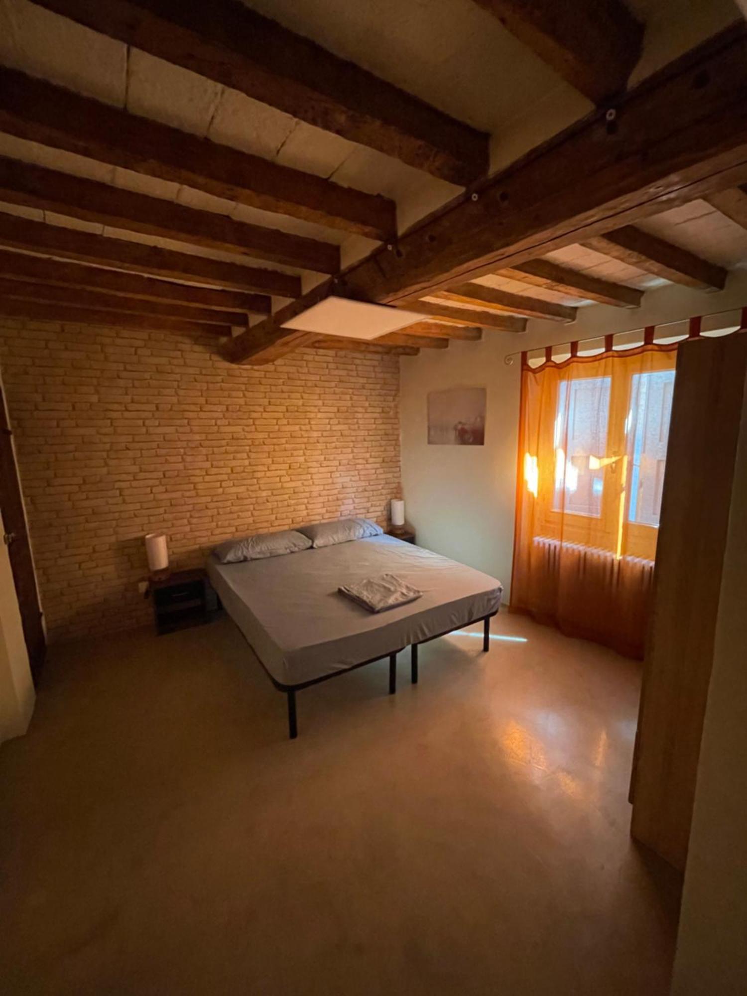 Appartamento Attic In The Old Town Modena Esterno foto